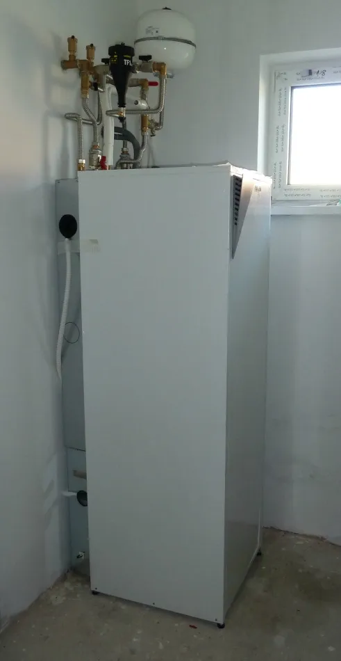 Tepelné čerpadlo vzduch voda Daikin Altherma LT 6kW s chladením rodinný dom Senec