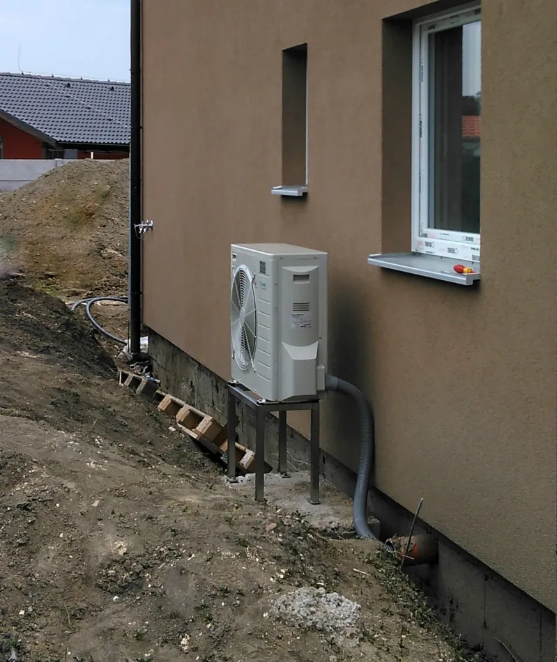 Tepelné čerpadlo vzduch voda Daikin Altherma LT 6kW s chladením rodinný dom Slovenský Grob