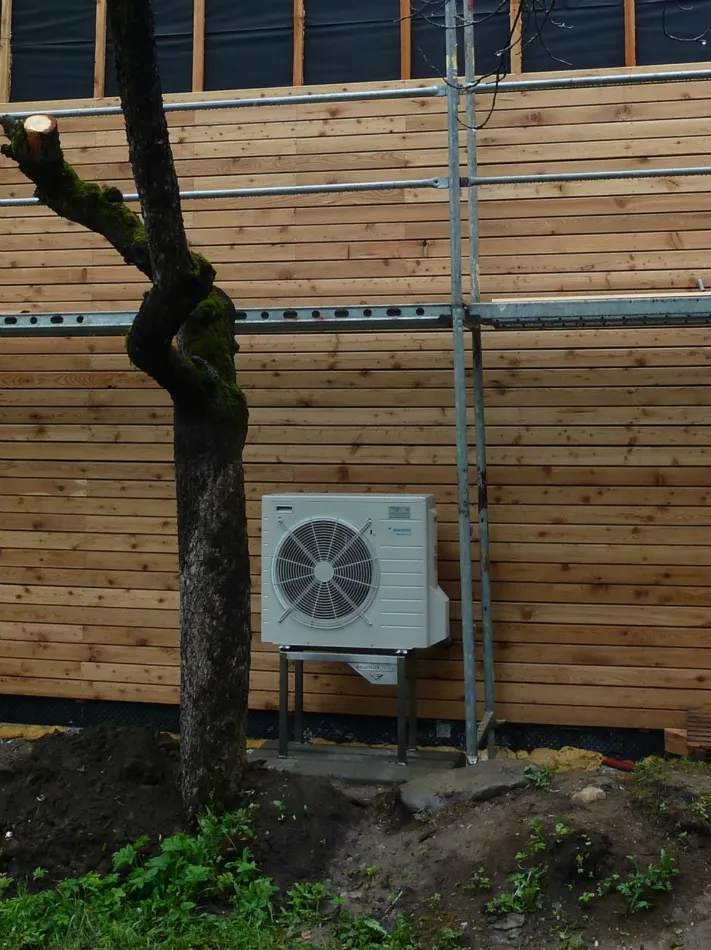 Tepelné čerpadlo vzduch voda Daikin Altherma LT 6kW s chladením rodinný dom Tajov