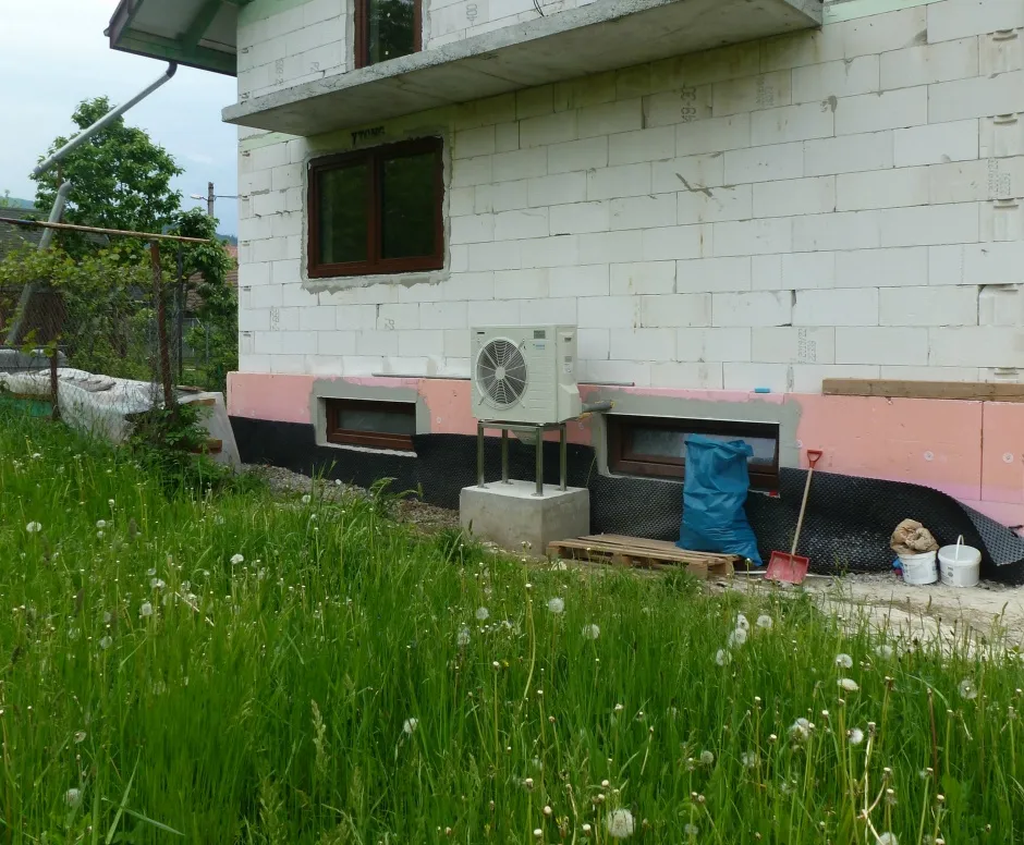 Tepelné čerpadlo vzduch voda Daikin Altherma LT 6kW s chladením rodinný dom Varín