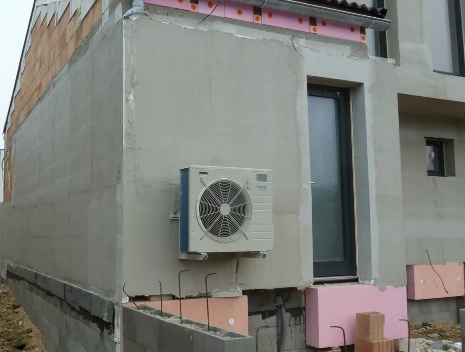 Tepelné čerpadlo vzduch voda Daikin Altherma LT 6kW s chladením rodinný dom Zurndorf