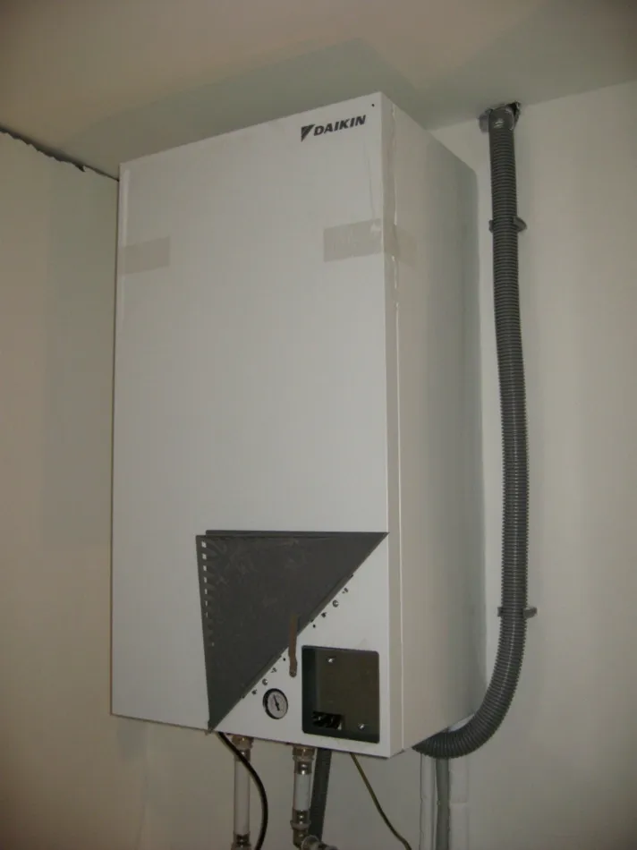 Tepelné čerpadlo vzduch voda Daikin Altherma LT 8kW rodinný dom Borčice