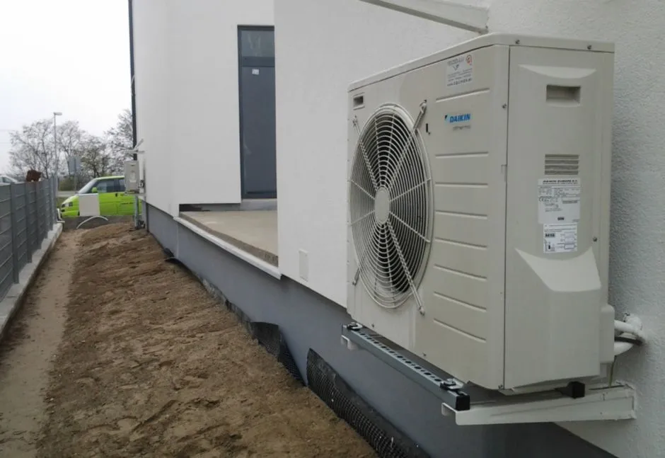 Tepelné čerpadlo vzduch voda Daikin Altherma LT 8kW rodinný dom Bratislava 2