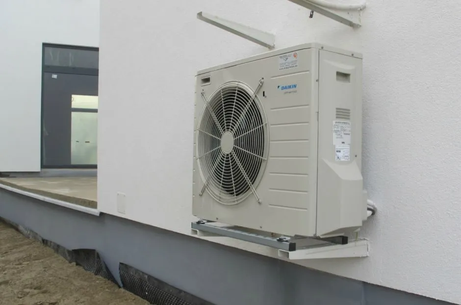 Tepelné čerpadlo vzduch voda Daikin Altherma LT 8kW rodinný dom Bratislava 2