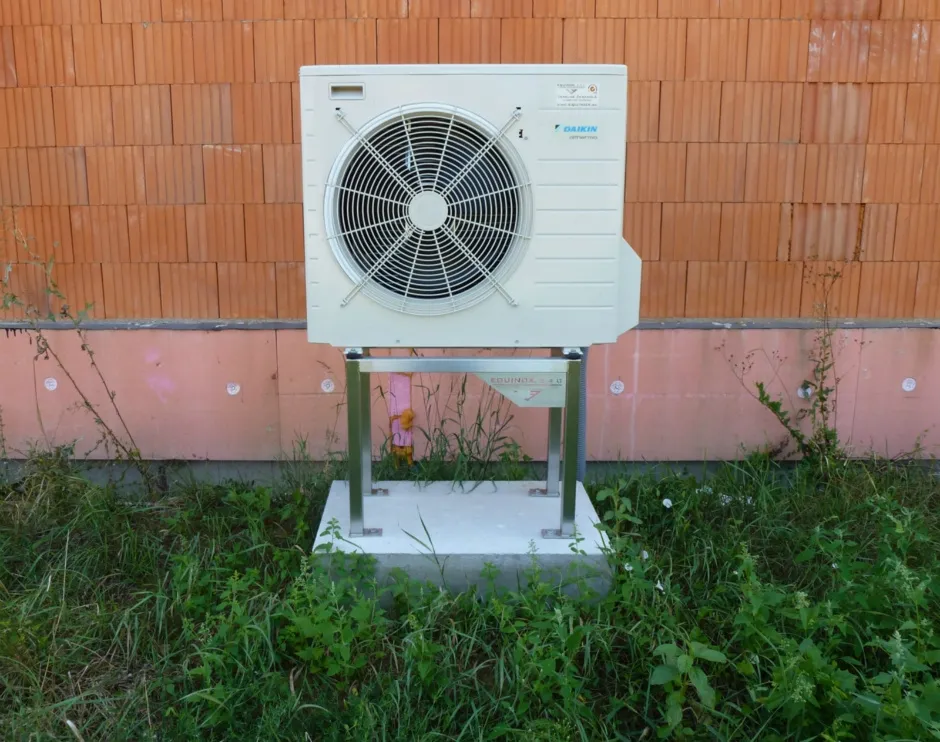 Tepelné čerpadlo vzduch voda Daikin Altherma LT 8kW rodinný dom Brodzany