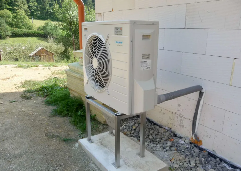Tepelné čerpadlo vzduch voda Daikin Altherma LT 8kW rodinný dom Brusno