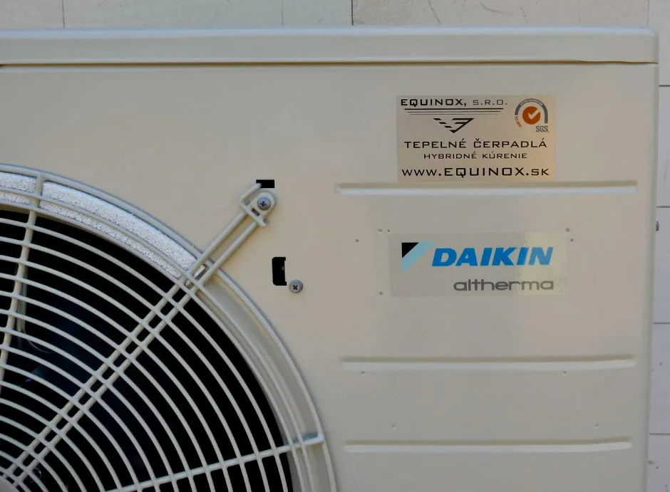 Tepelné čerpadlo vzduch voda Daikin Altherma LT 8kW rodinný dom Brusno