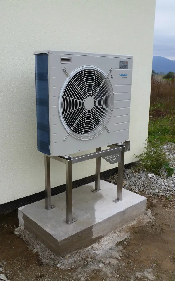 Tepelné čerpadlo vzduch voda Daikin Altherma LT 8kW rodinný dom Bystrička