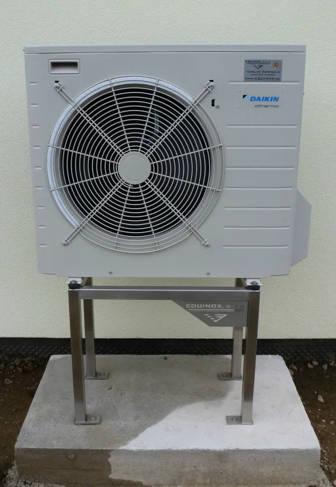 Tepelné čerpadlo vzduch voda Daikin Altherma LT 8kW rodinný dom Bystrička