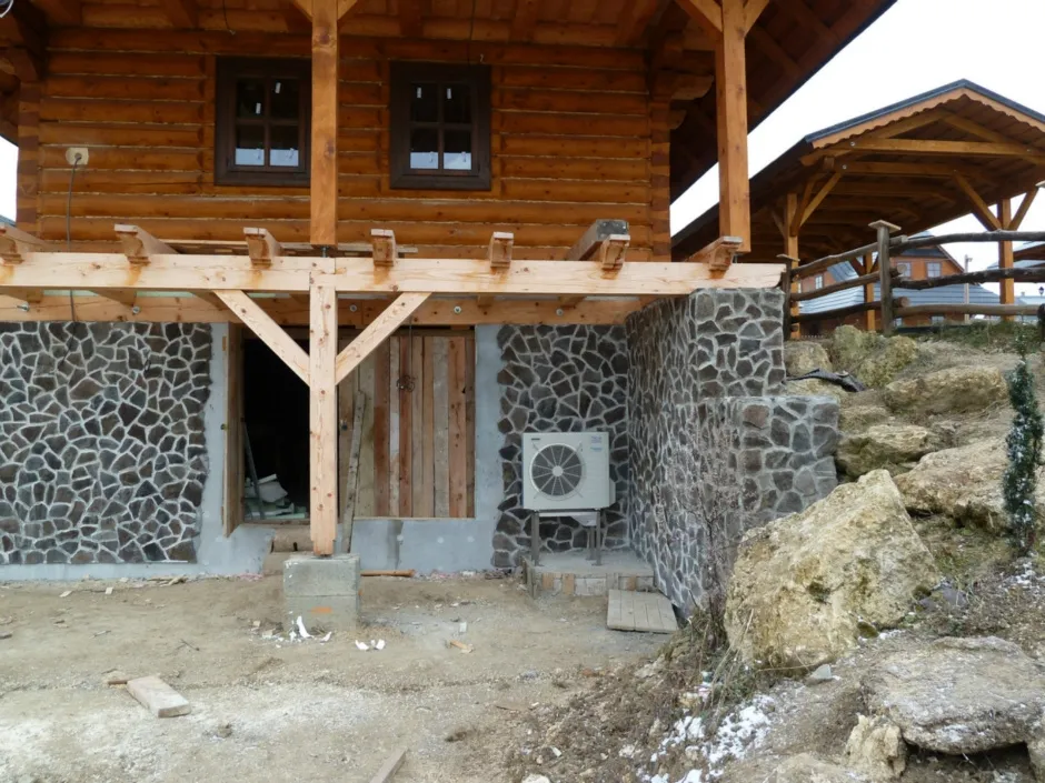 Tepelné čerpadlo vzduch voda Daikin Altherma LT 8kW rodinný dom Chalúpkovo