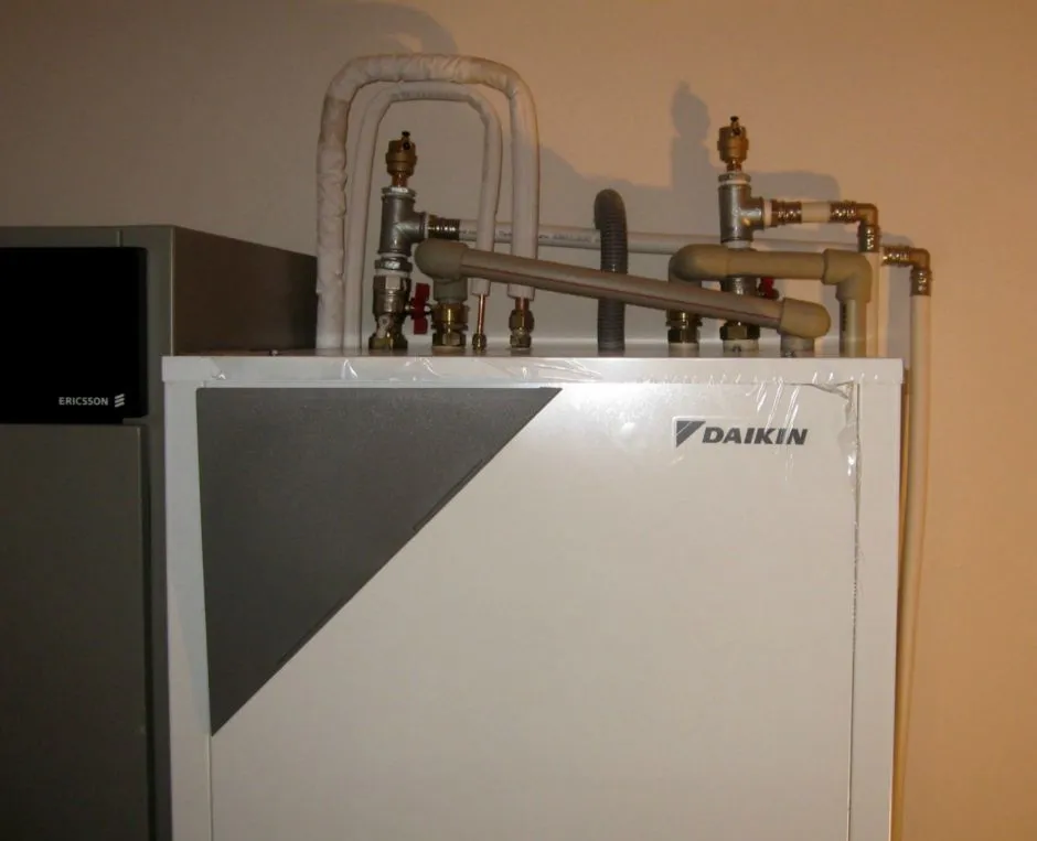 Tepelné čerpadlo vzduch voda Daikin Altherma LT 8kW rodinný dom Divina