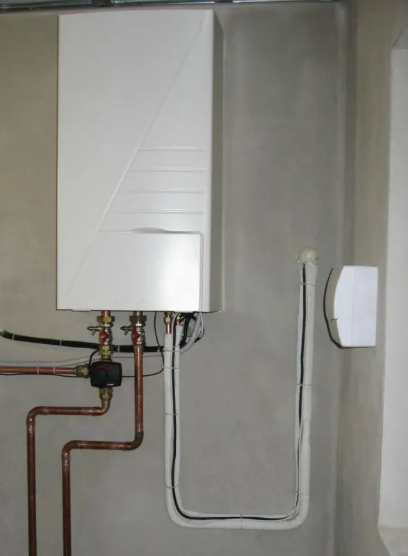 Tepelné čerpadlo vzduch voda Daikin Altherma LT 8kW rodinný dom Dolná Breznica 2
