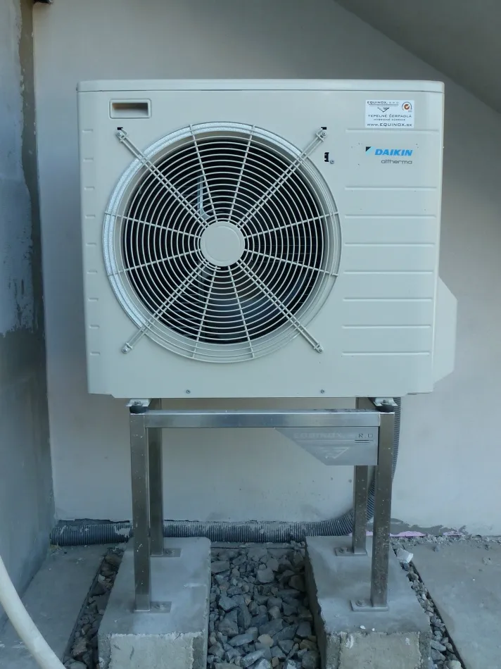 Tepelné čerpadlo vzduch voda Daikin Altherma LT 8kW rodinný dom Dolná Mičiná