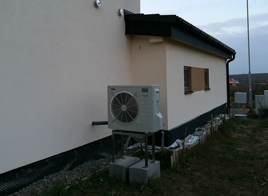 Tepelné čerpadlo vzduch voda Daikin Altherma LT 8kW rodinný dom Dulova Ves