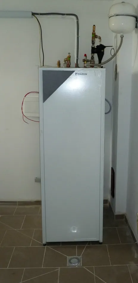 Tepelné čerpadlo vzduch voda Daikin Altherma LT 8kW rodinný dom Fiľakovo