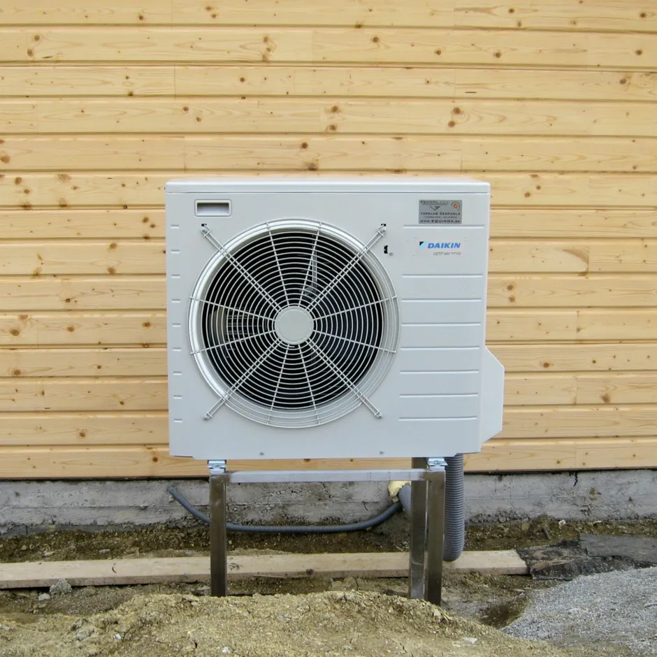 Tepelné čerpadlo vzduch voda Daikin Altherma LT 8kW rodinný dom Fintice