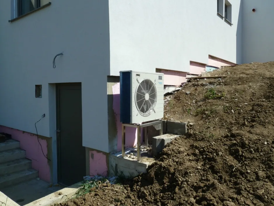 Tepelné čerpadlo vzduch voda Daikin Altherma LT 8kW rodinný dom Gbeľany