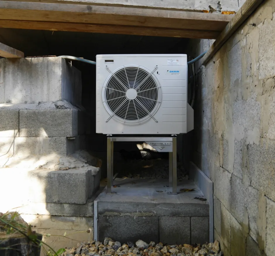 Tepelné čerpadlo vzduch voda Daikin Altherma LT 8kW rodinný dom Hrochoť