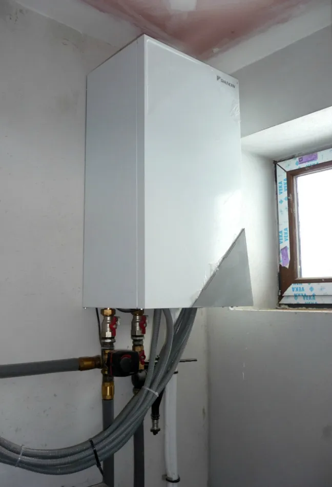 Tepelné čerpadlo vzduch voda Daikin Altherma LT 8kW rodinný dom Krpeľany