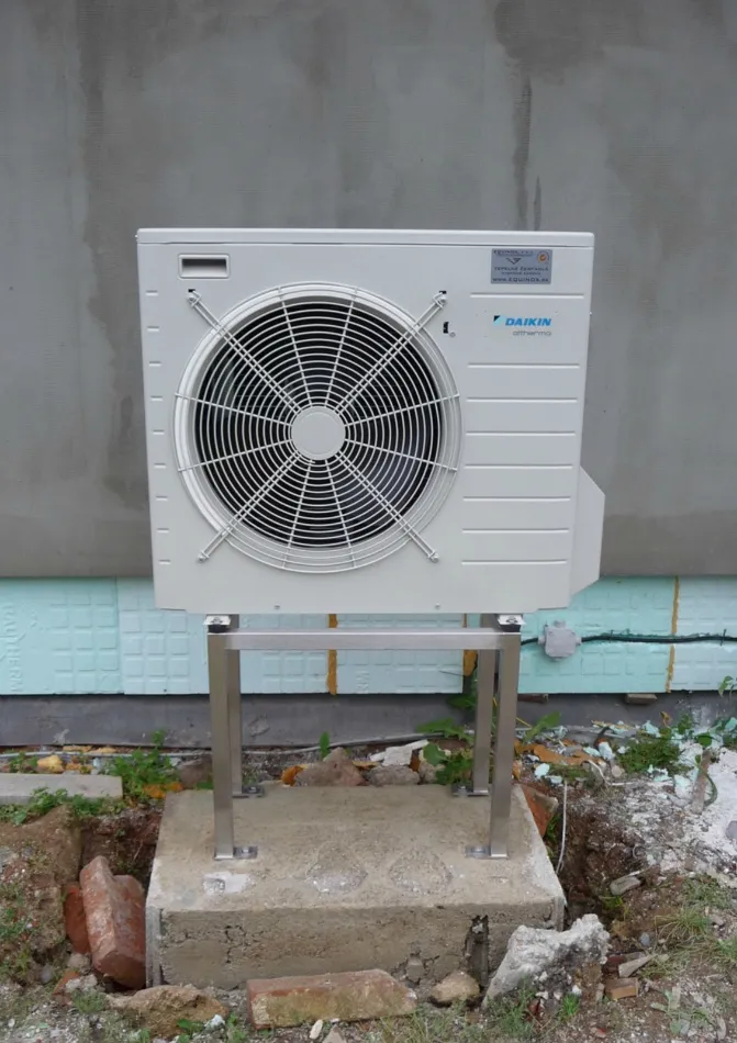 Tepelné čerpadlo vzduch voda Daikin Altherma LT 8kW rodinný dom Liptovská Štiavnica