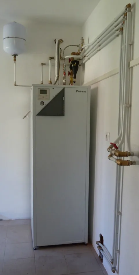 Tepelné čerpadlo vzduch voda Daikin Altherma LT 8kW rodinný dom Liptovské Revúce