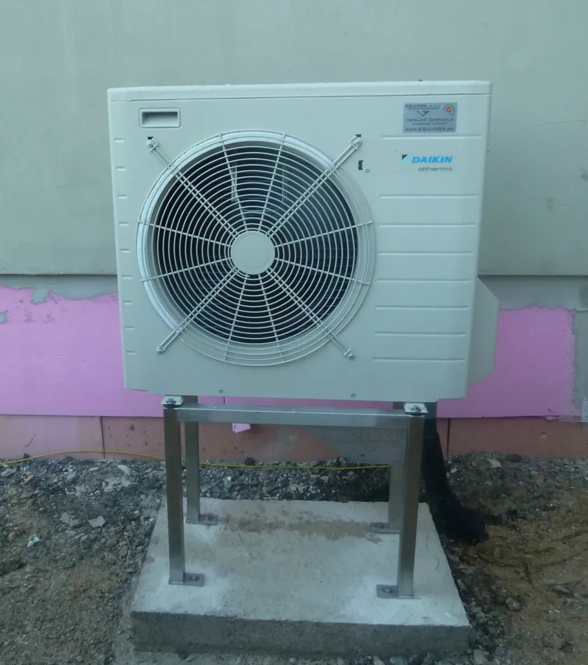 Tepelné čerpadlo vzduch voda Daikin Altherma LT 8kW rodinný dom Malachov