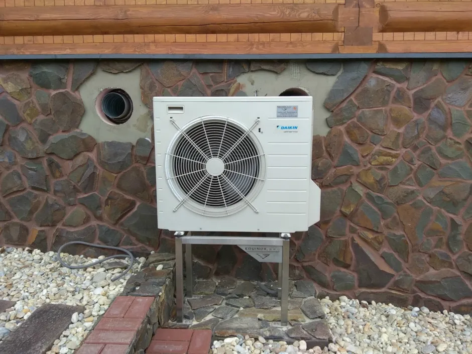 Tepelné čerpadlo vzduch voda Daikin Altherma LT 8kW rodinný dom Miezgovce