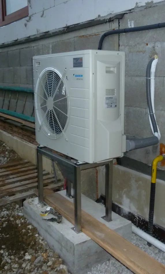 Tepelné čerpadlo vzduch voda Daikin Altherma LT 8kW rodinný dom Nitiranske Rudno