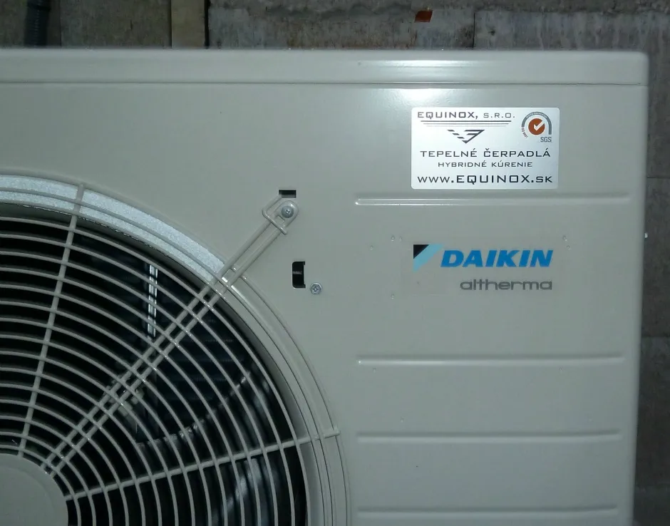 Tepelné čerpadlo vzduch voda Daikin Altherma LT 8kW rodinný dom Nitiranske Rudno