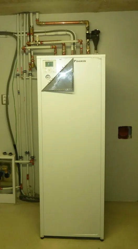 Tepelné čerpadlo vzduch voda Daikin Altherma LT 8kW rodinný dom Nitiranske Rudno