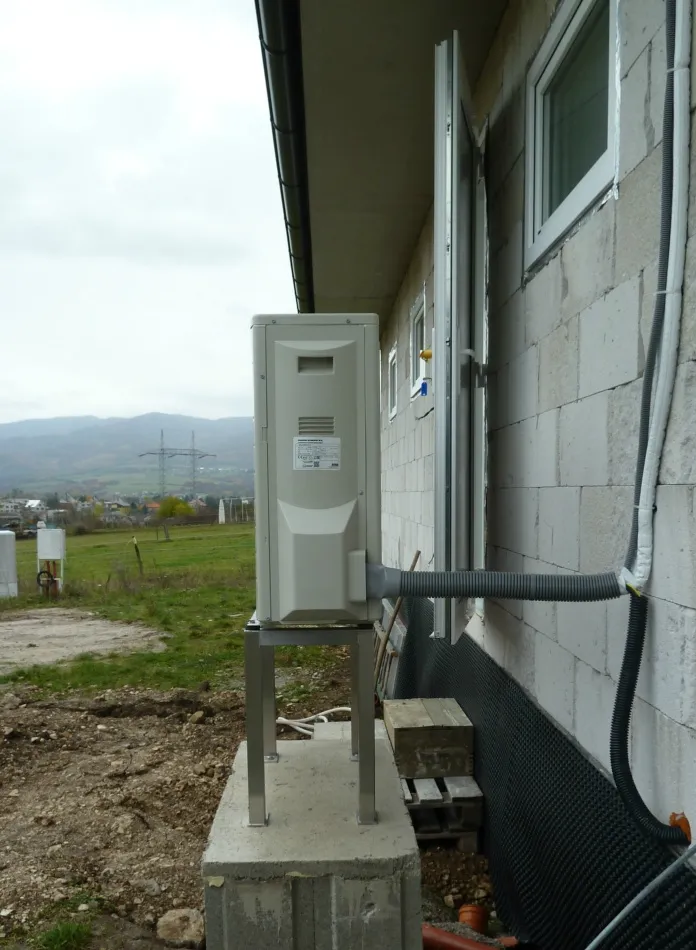 Tepelné čerpadlo vzduch voda Daikin Altherma LT 8kW rodinný dom Nitrianske Rudno