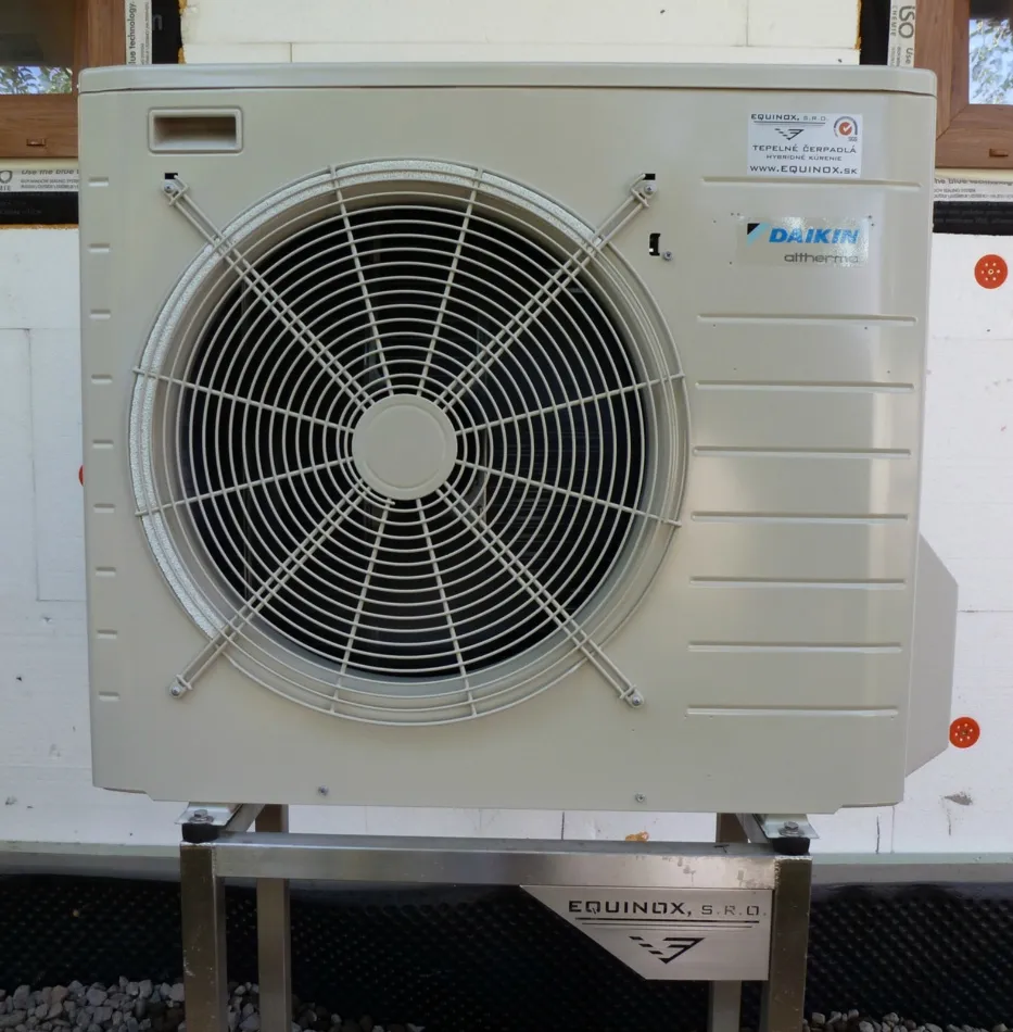 Tepelné čerpadlo vzduch voda Daikin Altherma LT 8kW rodinný dom Očová