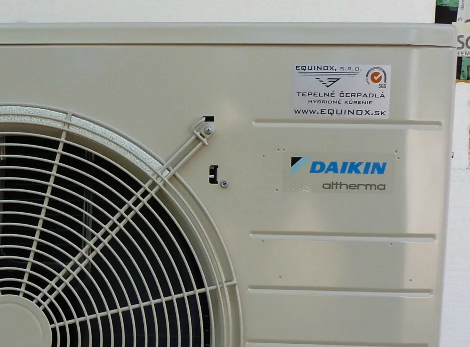 Tepelné čerpadlo vzduch voda Daikin Altherma LT 8kW rodinný dom Očová
