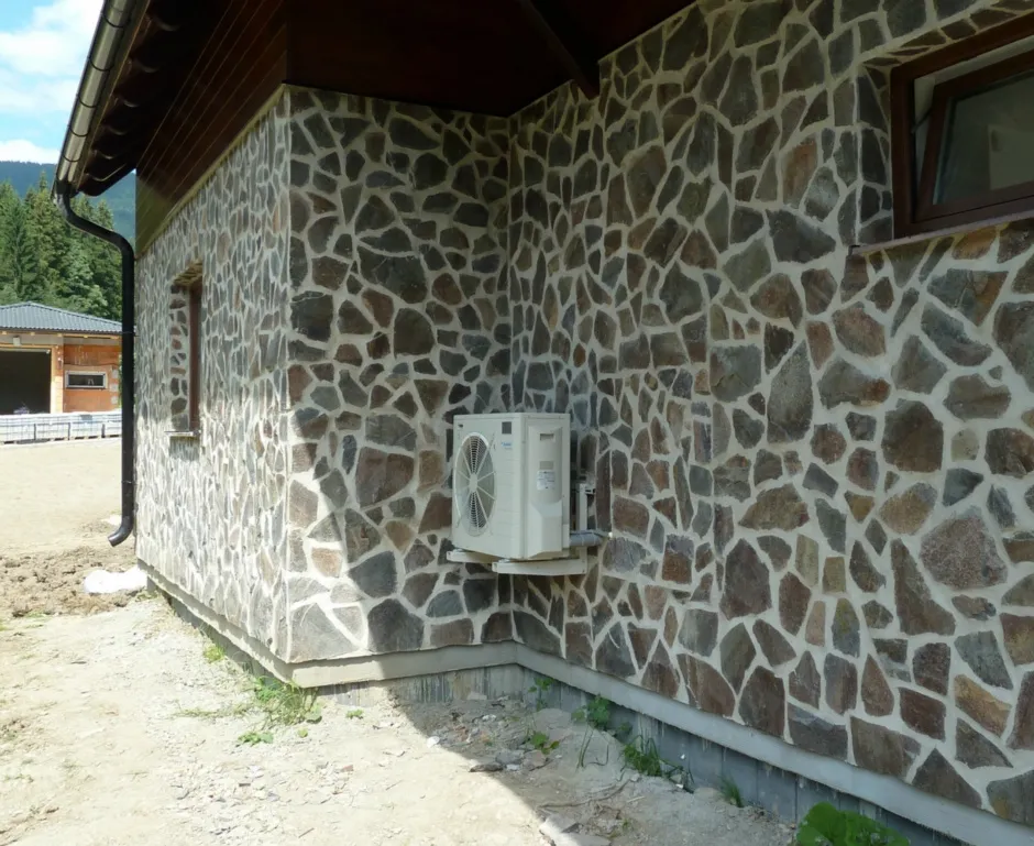 Tepelné čerpadlo vzduch voda Daikin Altherma LT 8kW rodinný dom Oravský Podzámok
