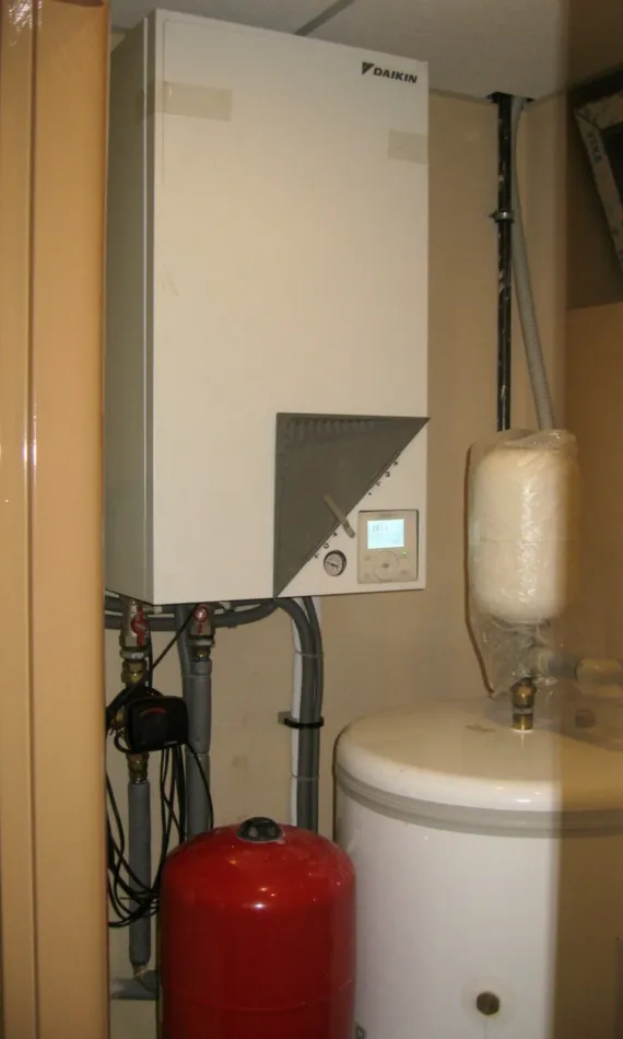 Tepelné čerpadlo vzduch voda Daikin Altherma LT 8kW rodinný dom Podhájska
