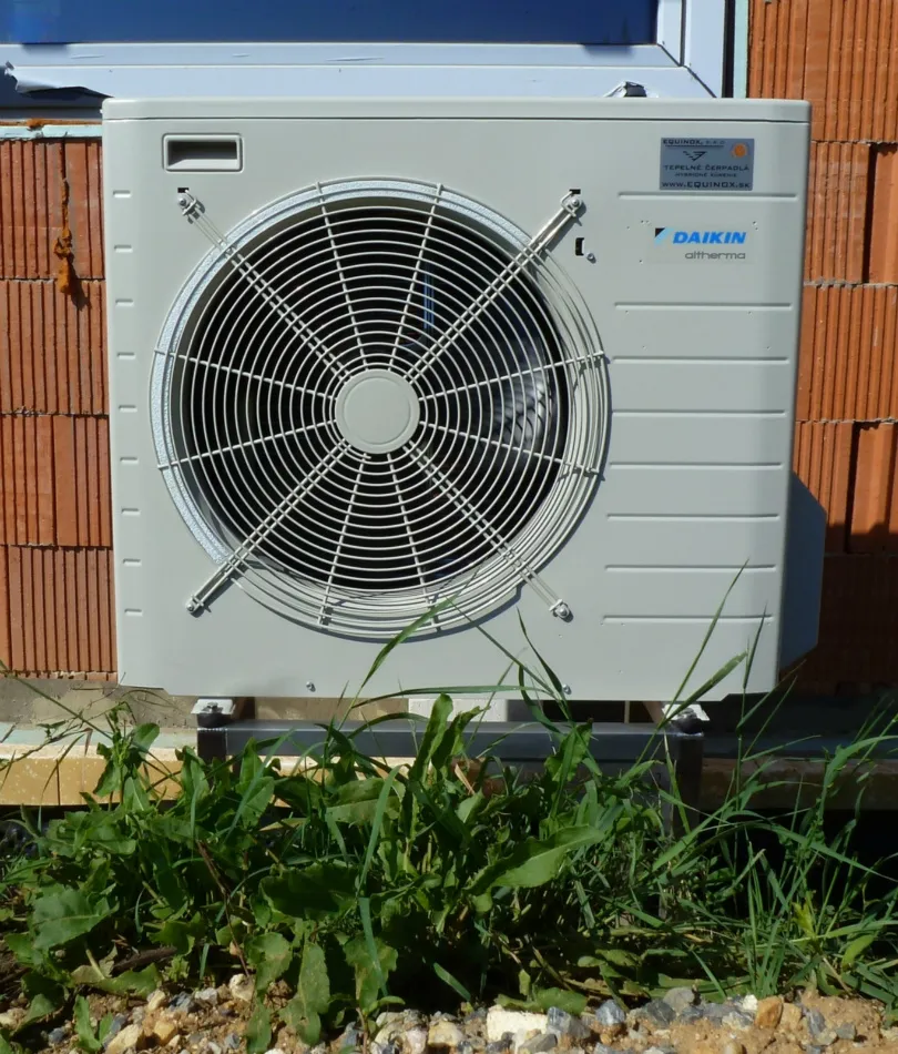 Tepelné čerpadlo vzduch voda Daikin Altherma LT 8kW rodinný dom Podrečany