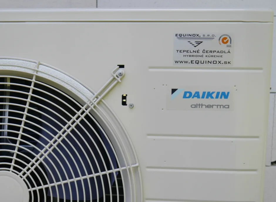 Tepelné čerpadlo vzduch voda Daikin Altherma LT 8kW rodinný dom Podzámčok