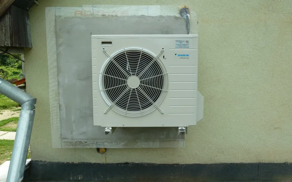 Tepelné čerpadlo vzduch voda Daikin Altherma LT 8kW rodinný dom Poltár
