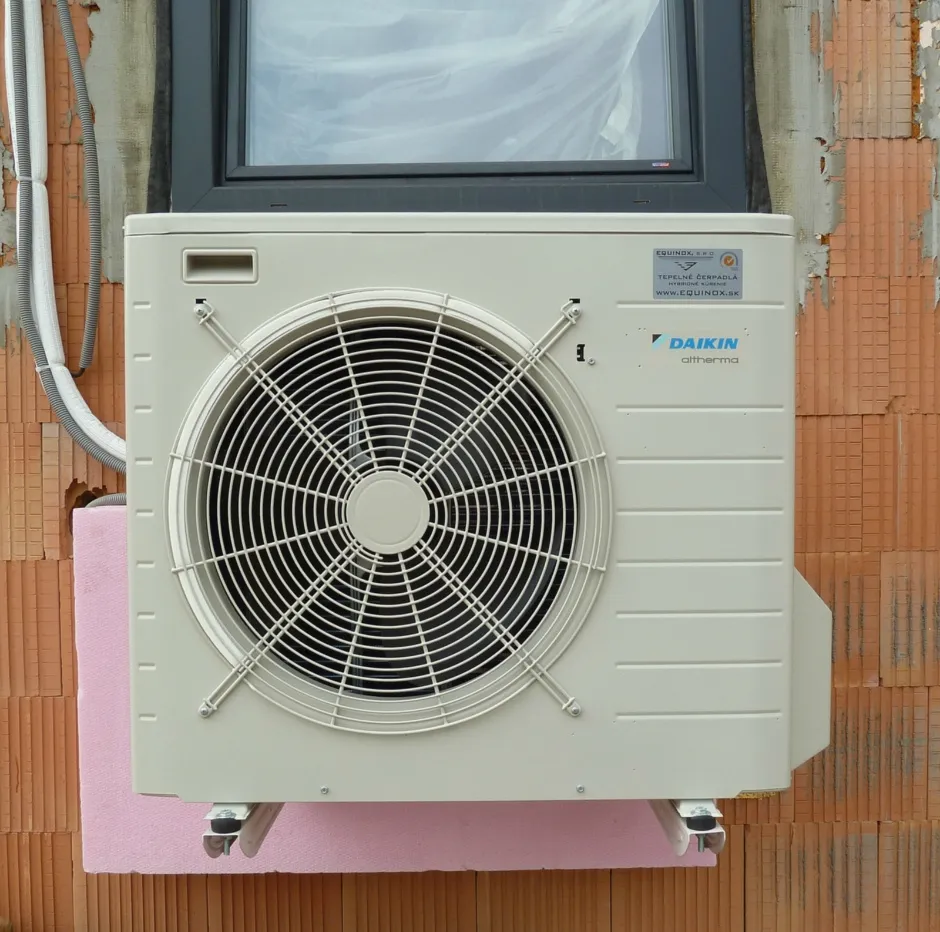 Tepelné čerpadlo vzduch voda Daikin Altherma LT 8kW rodinný dom Považská Bystrica
