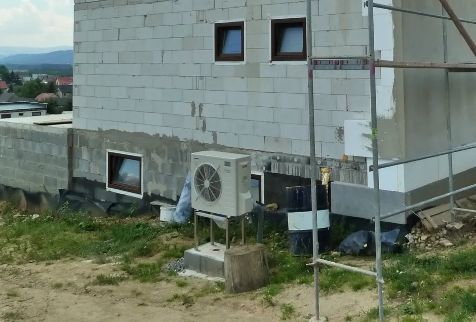 Tepelné čerpadlo vzduch voda Daikin Altherma LT 8kW rodinný dom Rabča