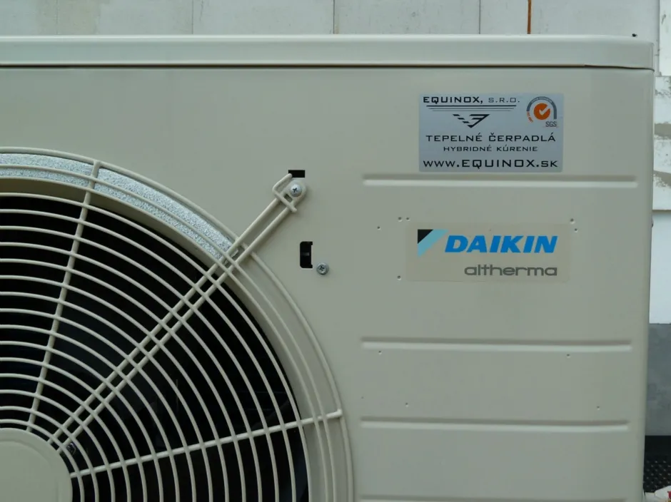 Tepelné čerpadlo vzduch voda Daikin Altherma LT 8kW rodinný dom Rabča