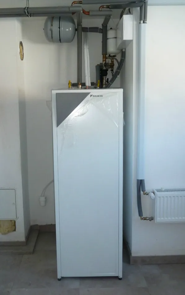 Tepelné čerpadlo vzduch voda Daikin Altherma LT 8kW rodinný dom Rabča