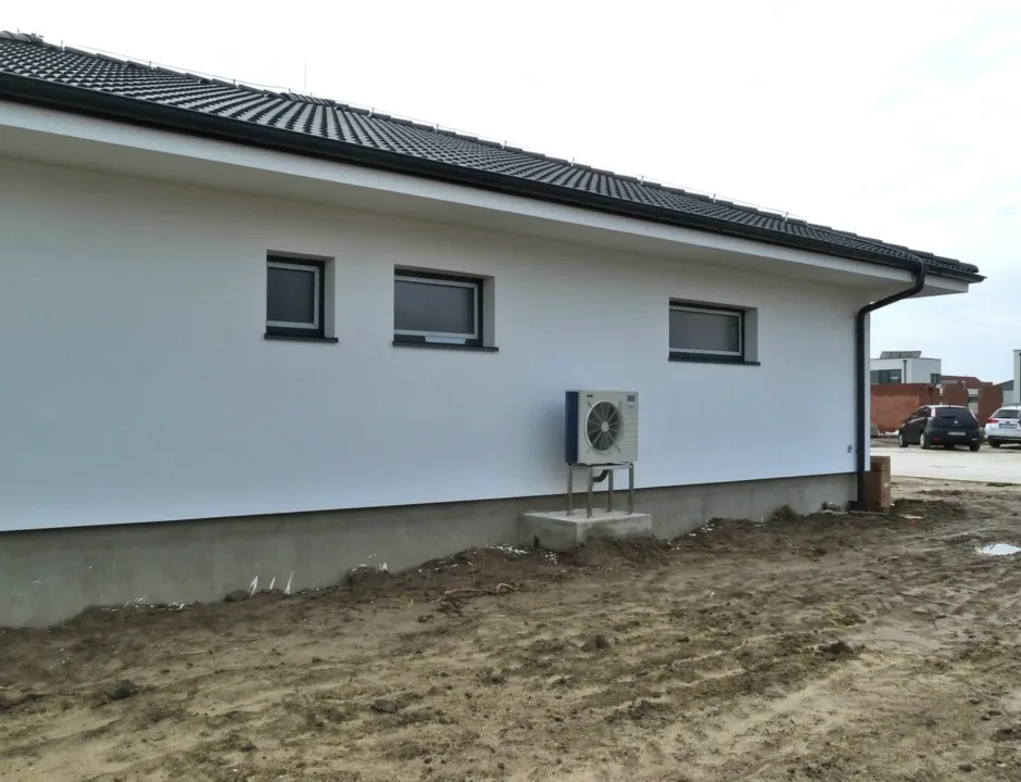 Tepelné čerpadlo vzduch voda Daikin Altherma LT 8kW rodinný dom Rovinka