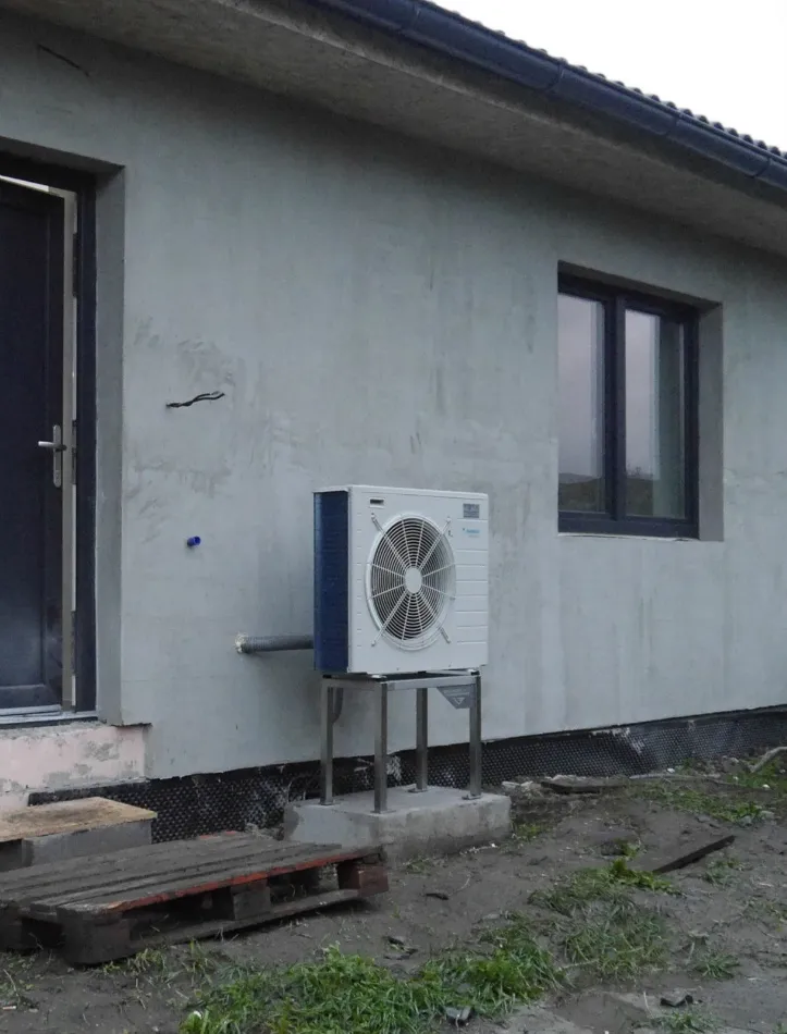 Tepelné čerpadlo vzduch voda Daikin Altherma LT 8kW rodinný dom Seniakovce
