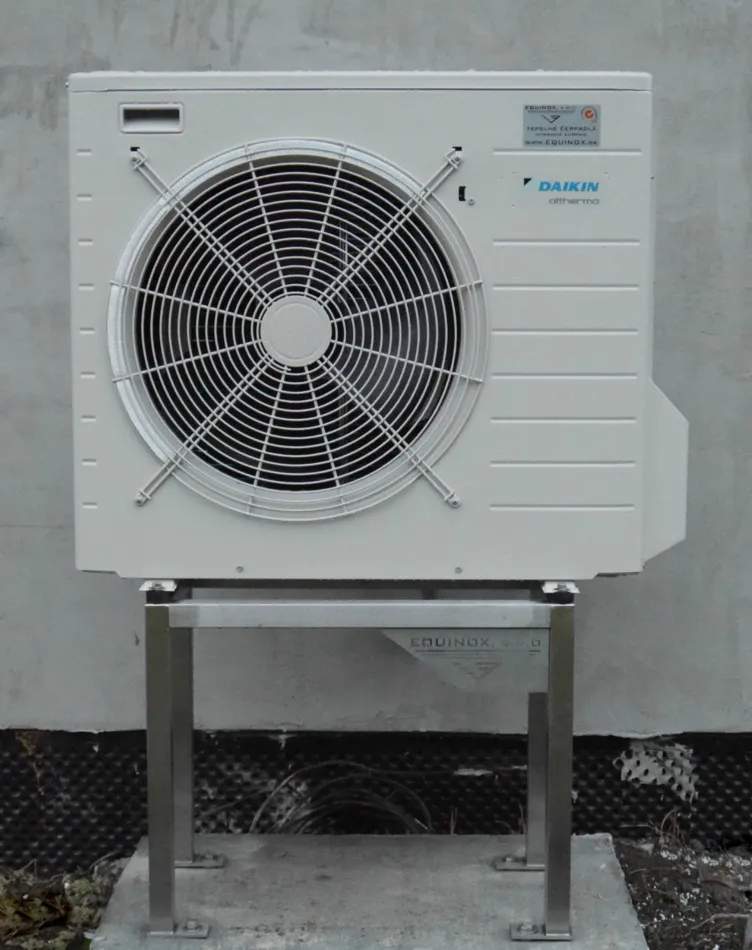 Tepelné čerpadlo vzduch voda Daikin Altherma LT 8kW rodinný dom Seniakovce