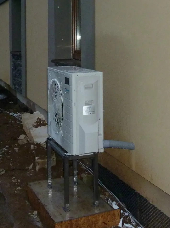 Tepelné čerpadlo vzduch voda Daikin Altherma LT 8kW rodinný dom Sielnica