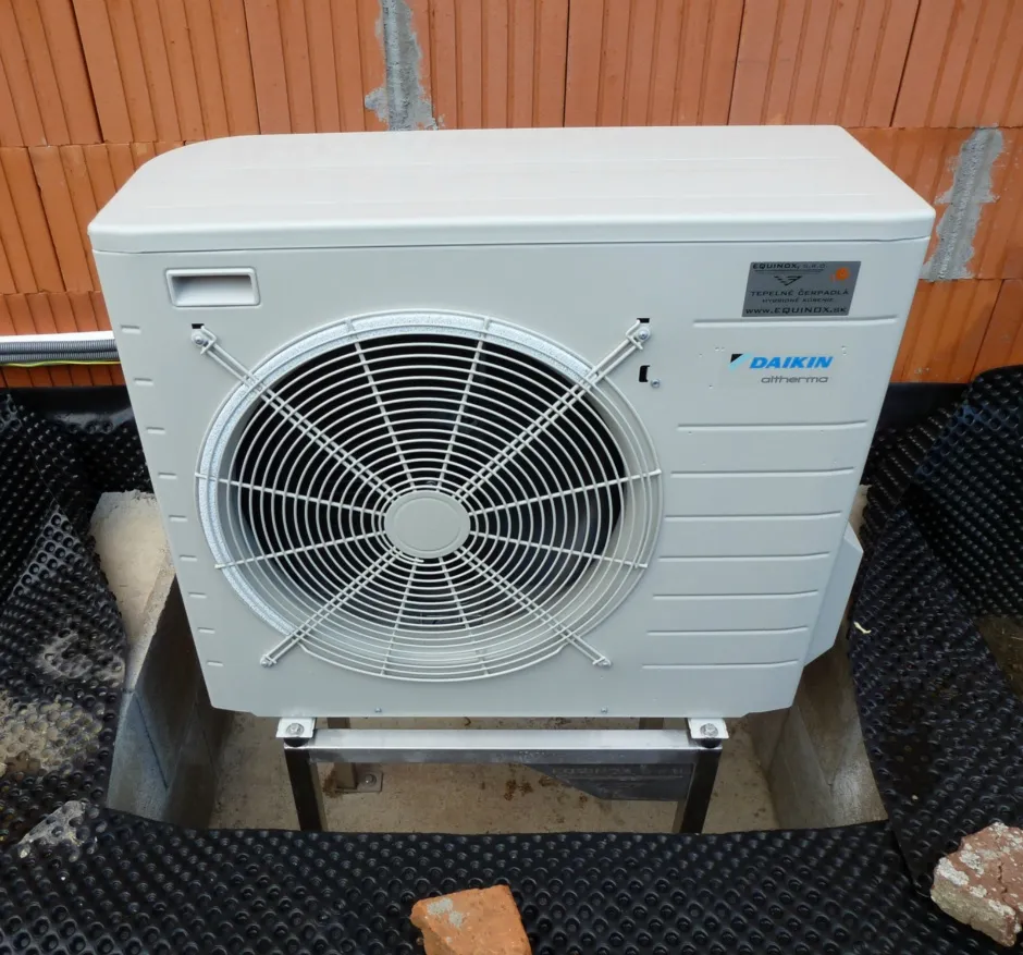 Tepelné čerpadlo vzduch voda Daikin Altherma LT 8kW rodinný dom Spišské Vlachy