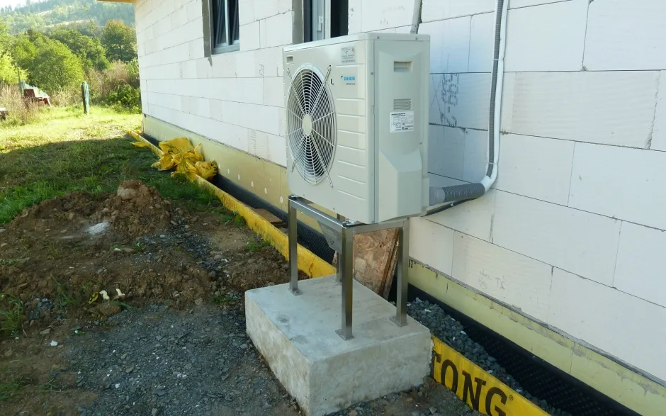 Tepelné čerpadlo vzduch voda Daikin Altherma LT 8kW rodinný dom Stožok