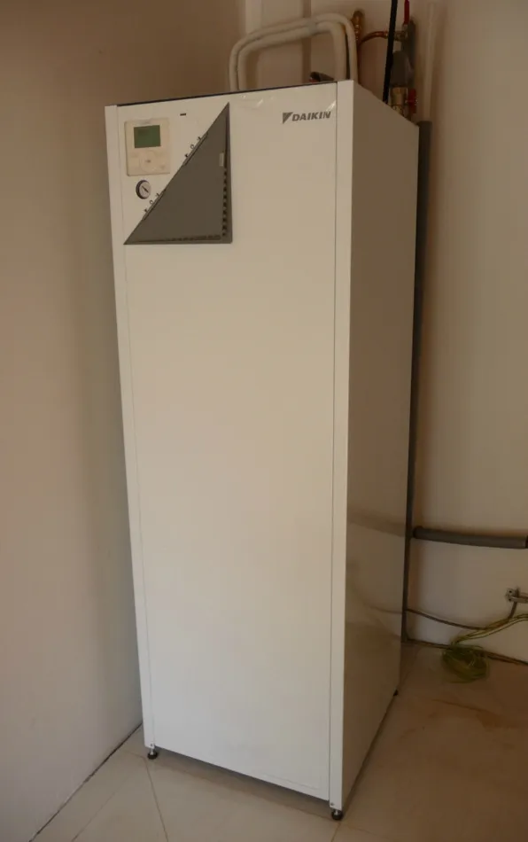 Tepelné čerpadlo vzduch voda Daikin Altherma LT 8kW rodinný dom Stuhleckblick