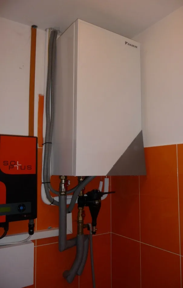 Tepelné čerpadlo vzduch voda Daikin Altherma LT 8kW rodinný dom Sučany